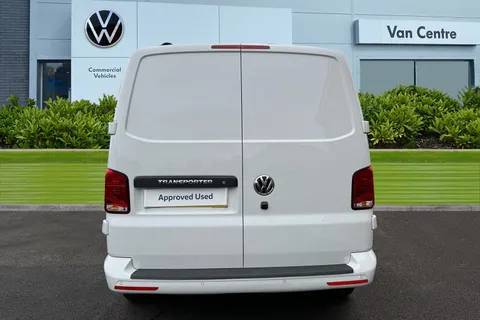 VE72NCV Volkswagen Transporter 2.0 TDI 110 Highline Van Thumbnail #5
