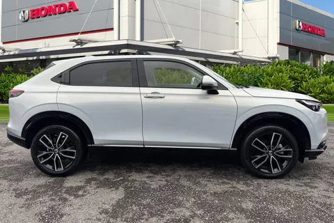 FH25ZDY Honda HR-V 1.5 eHEV Advance 5dr CVT Thumbnail #3