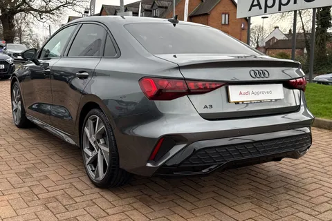 KR25YHZ Audi A3 Black Edition 35 TFSI  150 PS S tronic Thumbnail #9