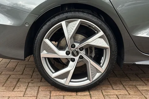 KR25YHZ Audi A3 Black Edition 35 TFSI  150 PS S tronic Thumbnail #11