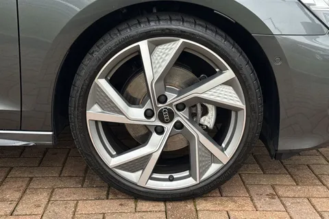 KR25YHZ Audi A3 Black Edition 35 TFSI  150 PS S tronic Thumbnail #12