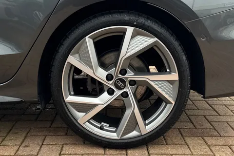 KR25YHZ Audi A3 Black Edition 35 TFSI  150 PS S tronic Thumbnail #14