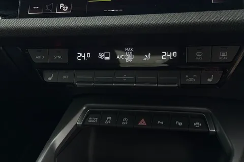 KR25YHZ Audi A3 Black Edition 35 TFSI  150 PS S tronic Thumbnail #23