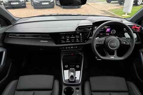KR25YHZ Audi A3 Black Edition 35 TFSI  150 PS S tronic Thumbnail #26