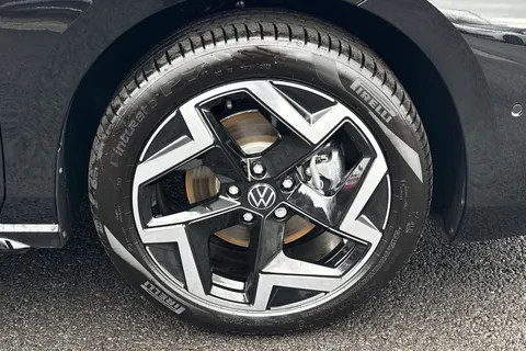  Volkswagen Passat 1.5 eTSI MHEV R-Line DSG Euro 6 (s/s) 5dr Thumbnail #12