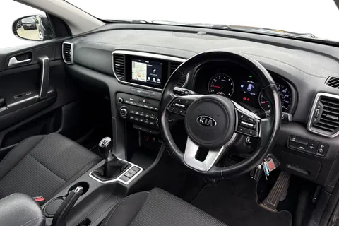 DL69FPX Kia Sportage 1.6 GDi 2 Euro 6 (s/s) 5dr Thumbnail #15
