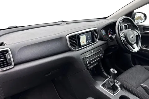 DL69FPX Kia Sportage 1.6 GDi 2 Euro 6 (s/s) 5dr Thumbnail #16