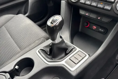 DL69FPX Kia Sportage 1.6 GDi 2 Euro 6 (s/s) 5dr Thumbnail #24