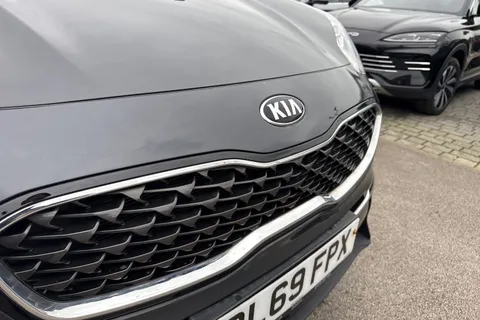 DL69FPX Kia Sportage 1.6 GDi 2 Euro 6 (s/s) 5dr Thumbnail #26