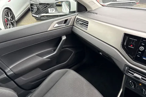 GD21OCH Volkswagen Polo 1.0 EVO 80 Match 5dr | App Connect | Match Pack Thumbnail #20