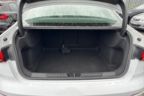 6 of 42 for Audi A3 Sport 30 TFSI 110 PS 6-speed