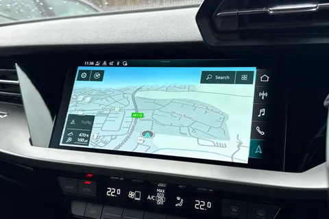 16 of 42 for Audi A3 Sport 30 TFSI 110 PS 6-speed