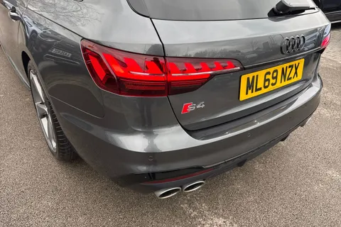 ML69NZX Audi S4 Avant 3.0 TDI V6 Black Edition Tiptronic quattro Euro 6 (s/s) 5dr Thumbnail #9