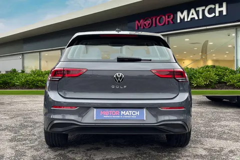 PG23LDE Volkswagen Golf 1.5 TSI Life Euro 6 (s/s) 5dr Thumbnail #5