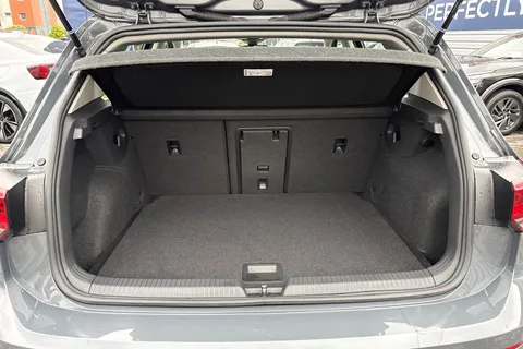 PG23LDE Volkswagen Golf 1.5 TSI Life Euro 6 (s/s) 5dr Thumbnail #7