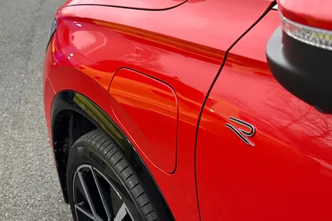 KO25OFV Volkswagen Tiguan 1.5 TSI 272 eHybrid R-Line 5dr DSG | Heated Seats | Rear Camera Thumbnail #50