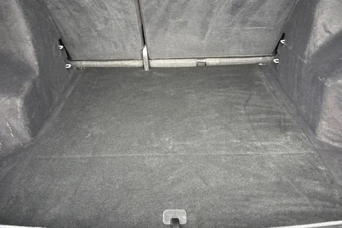 LV71UWM Audi Q4 e-tron Q4 S line 40 e-tron 150,00 kW Thumbnail #7