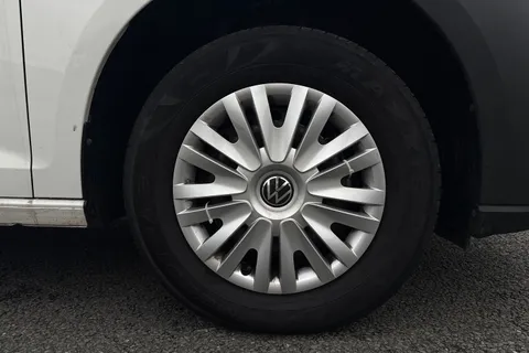 DA25AHU Volkswagen Caddy 2.0 TDI 102PS Commerce Van [Business/Tech Pack] Thumbnail #10