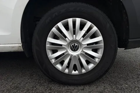DA25AHU Volkswagen Caddy 2.0 TDI 102PS Commerce Van [Business/Tech Pack] Thumbnail #12