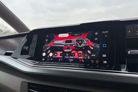 DH75HHE Volkswagen Multivan Style LWB 150PS 2.0 TDI 7 Speed DSG - 7-Seat Conference Package Thumbnail #22