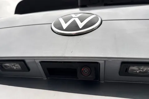 DH75HHE Volkswagen Multivan Style LWB 150PS 2.0 TDI 7 Speed DSG - 7-Seat Conference Package Thumbnail #33