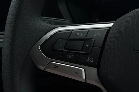 DE25UGD Volkswagen Caddy 2.0 TDI 75PS Commerce Van [Business/Tech Pack] Thumbnail #39