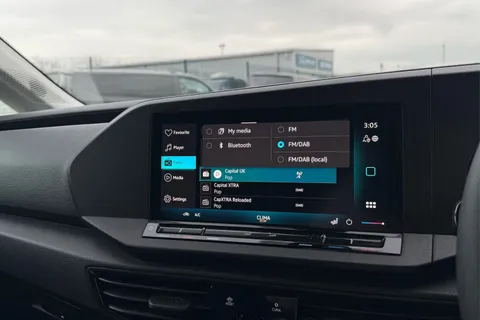 DE25UGD Volkswagen Caddy 2.0 TDI 75PS Commerce Van [Business/Tech Pack] Thumbnail #45