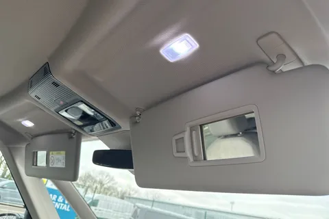 DH75HHE Volkswagen Multivan Style LWB 150PS 2.0 TDI 7 Speed DSG - 7-Seat Conference Package Thumbnail #47