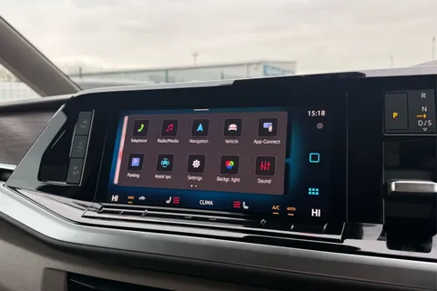 DH75HHE Volkswagen Multivan Style LWB 150PS 2.0 TDI 7 Speed DSG - 7-Seat Conference Package Thumbnail #48