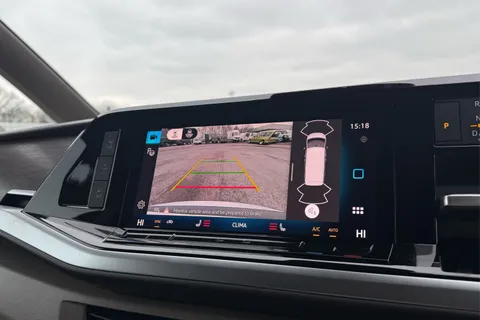 DH75HHE Volkswagen Multivan Style LWB 150PS 2.0 TDI 7 Speed DSG - 7-Seat Conference Package Thumbnail #55