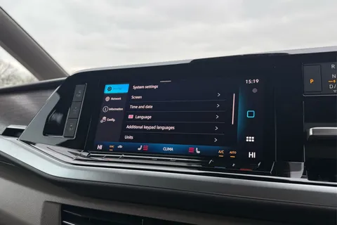 DH75HHE Volkswagen Multivan Style LWB 150PS 2.0 TDI 7 Speed DSG - 7-Seat Conference Package Thumbnail #58