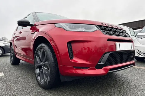 28 of 52 for Land Rover Discovery Sport 2.0 D200 MHEV R-Dynamic SE Auto 4WD Euro 6 (s/s) 5dr