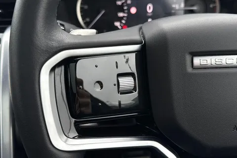 42 of 52 for Land Rover Discovery Sport 2.0 D200 MHEV R-Dynamic SE Auto 4WD Euro 6 (s/s) 5dr