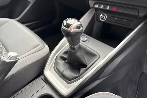 PY68CXC Audi A1 1.0 TFSI 30 Sport Sportback Euro 6 (s/s) 5dr Thumbnail #23