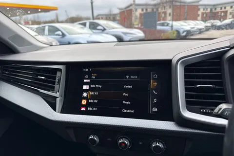 PY68CXC Audi A1 1.0 TFSI 30 Sport Sportback Euro 6 (s/s) 5dr Thumbnail #37