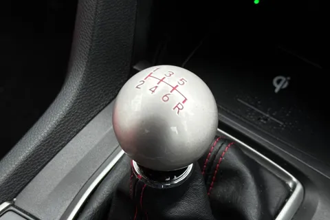 RO70GXP Honda Civic 2.0 VTEC Turbo Type R GT 5dr Thumbnail #56