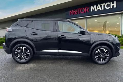 3 of 67 for PEUGEOT 2008 1.2 PureTech GT EAT Euro 6 (s/s) 5dr