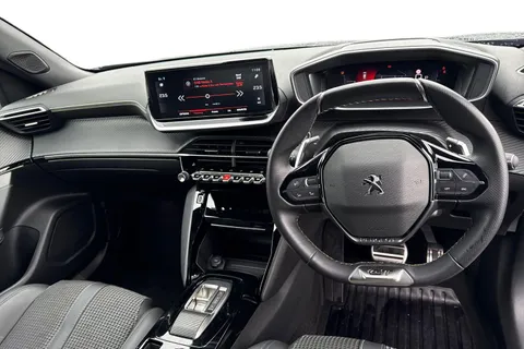 18 of 67 for PEUGEOT 2008 1.2 PureTech GT EAT Euro 6 (s/s) 5dr