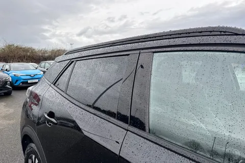 36 of 67 for PEUGEOT 2008 1.2 PureTech GT EAT Euro 6 (s/s) 5dr