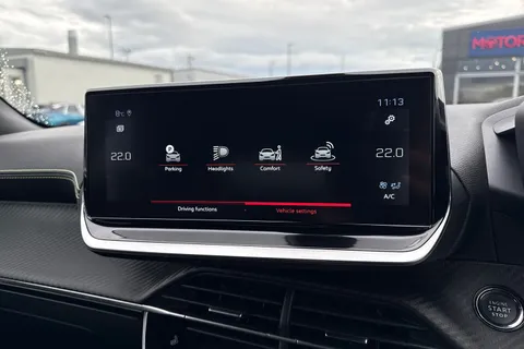 52 of 67 for PEUGEOT 2008 1.2 PureTech GT EAT Euro 6 (s/s) 5dr