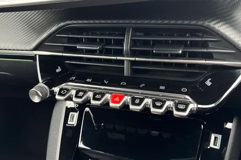 55 of 67 for PEUGEOT 2008 1.2 PureTech GT EAT Euro 6 (s/s) 5dr