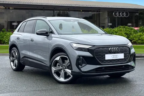  Audi Q4 e-tron 45 Black Edition Auto 5dr 82kWh Thumbnail #2