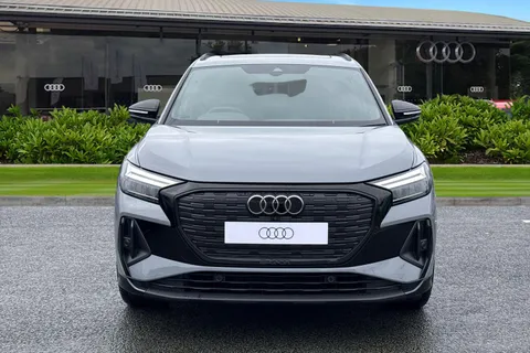  Audi Q4 e-tron 45 Black Edition Auto 5dr 82kWh Thumbnail #6
