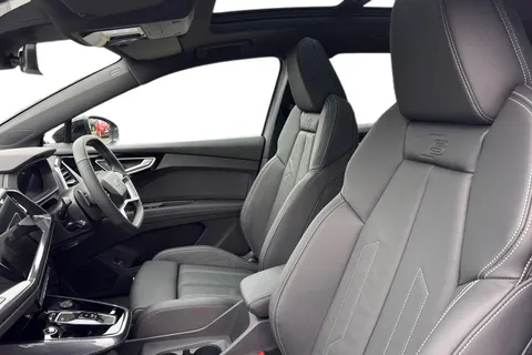  Audi Q4 e-tron 45 Black Edition Auto 5dr 82kWh Thumbnail #11