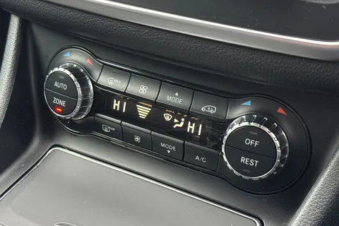 BX19MFN Mercedes-Benz Cla Class 1.6 CLA180 AMG Line Edition Coupe Euro 6 (s/s) 4dr Thumbnail #23