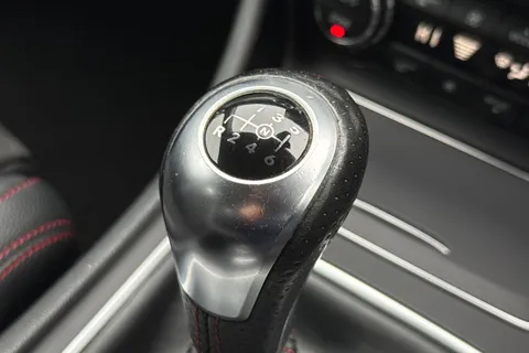 BX19MFN Mercedes-Benz Cla Class 1.6 CLA180 AMG Line Edition Coupe Euro 6 (s/s) 4dr Thumbnail #41