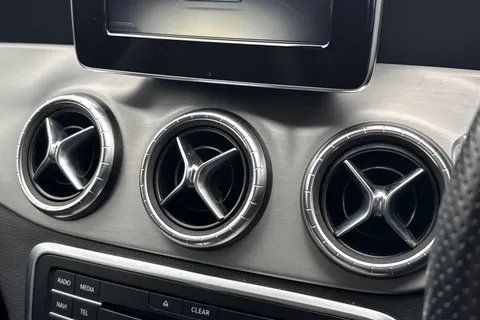 BX19MFN Mercedes-Benz Cla Class 1.6 CLA180 AMG Line Edition Coupe Euro 6 (s/s) 4dr Thumbnail #45