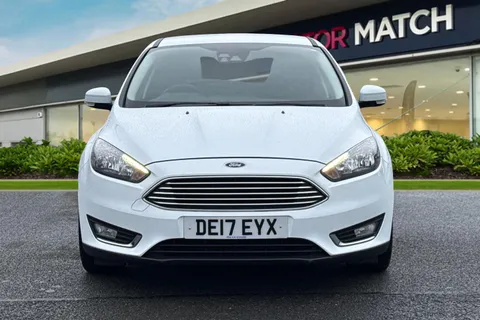 DE17EYX Ford Focus 1.0T EcoBoost Titanium Euro 6 (s/s) 5dr Thumbnail #7