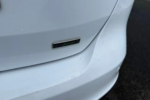 DE17EYX Ford Focus 1.0T EcoBoost Titanium Euro 6 (s/s) 5dr Thumbnail #35