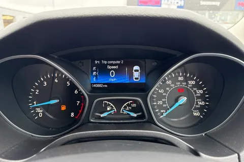 DE17EYX Ford Focus 1.0T EcoBoost Titanium Euro 6 (s/s) 5dr Thumbnail #39